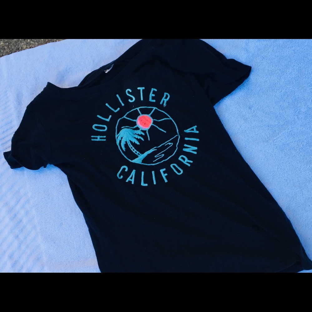 Navy HOLLISTER Tee